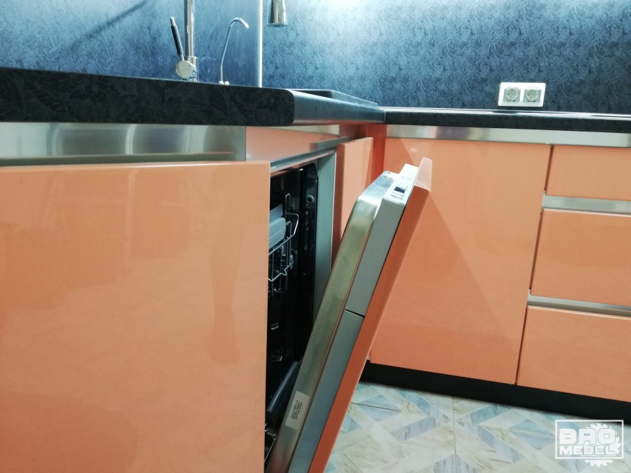 Посудомойка и ручка gola