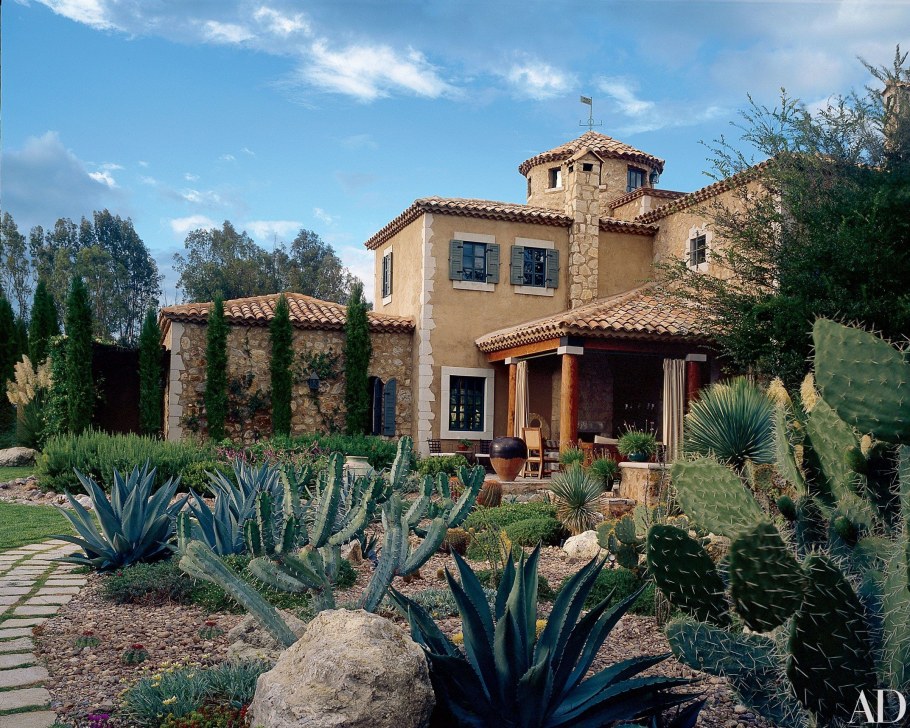 Вилла в мексиканском стиле