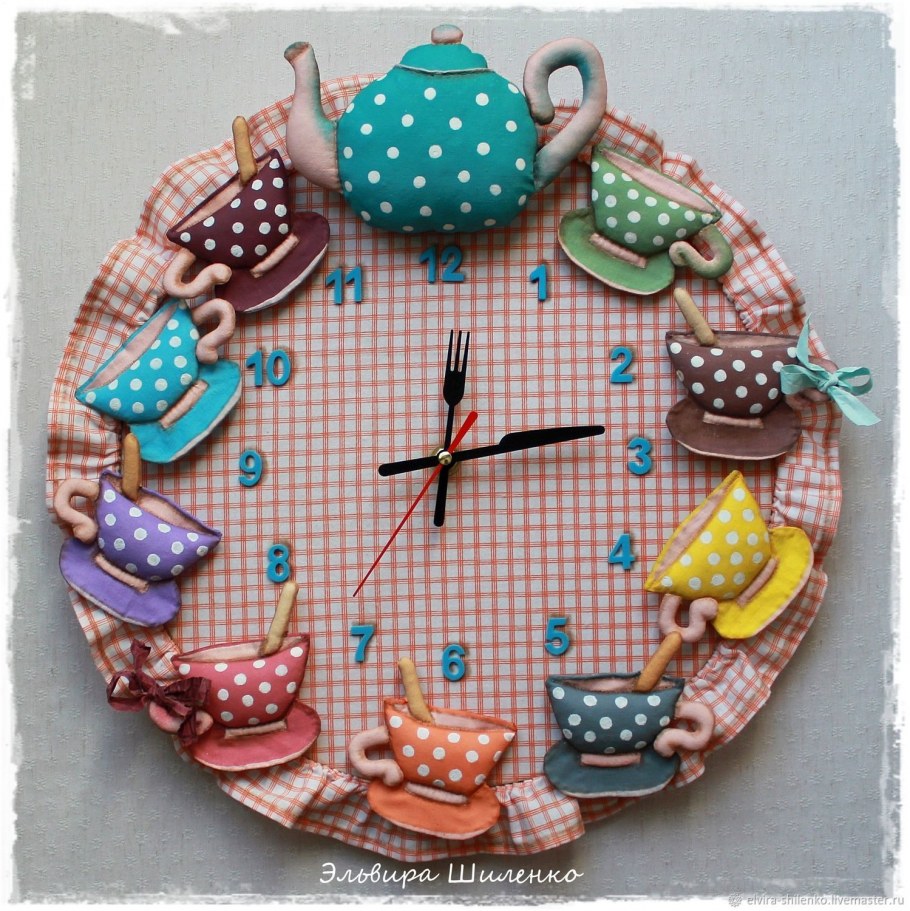Декорирование часов на кухню