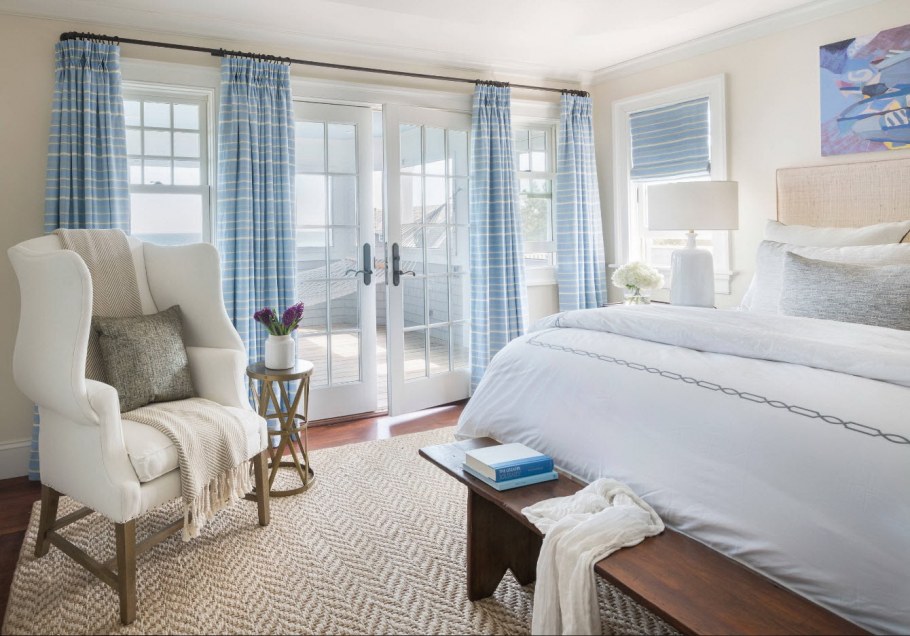 Шторы в спальню в морском стиле