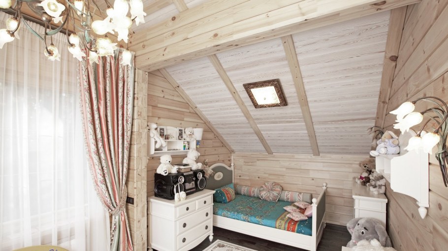 Интерьер детской в деревянном доме