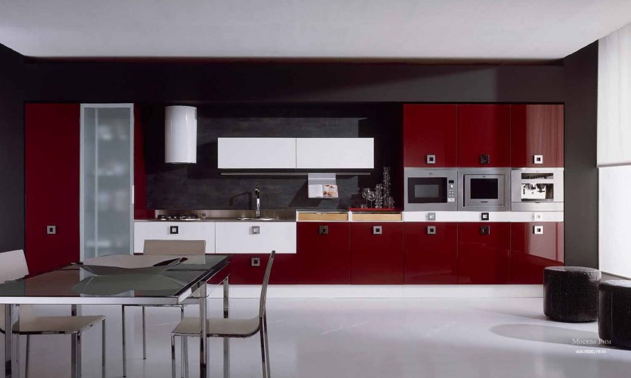 Бордовая кухня