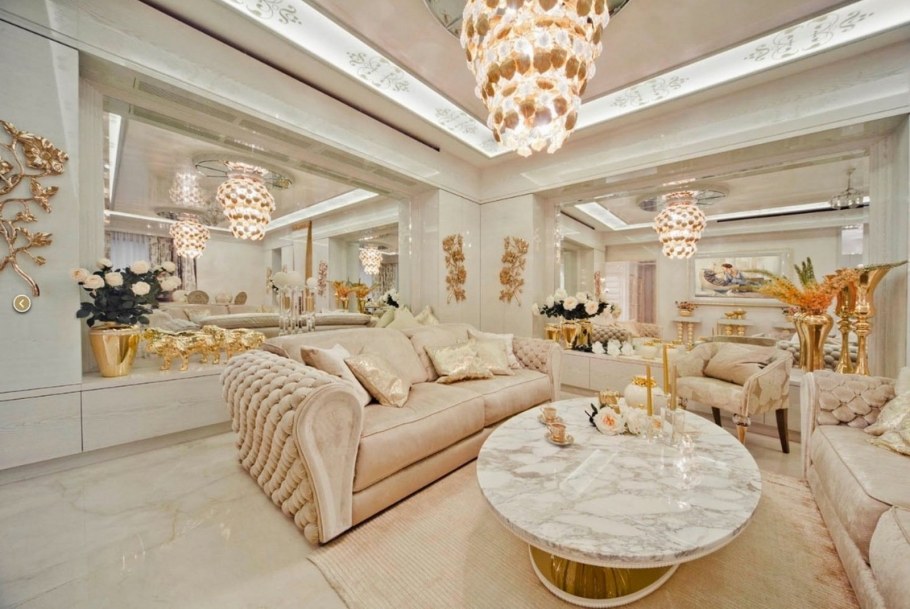 Кухня в дворцовом стиле