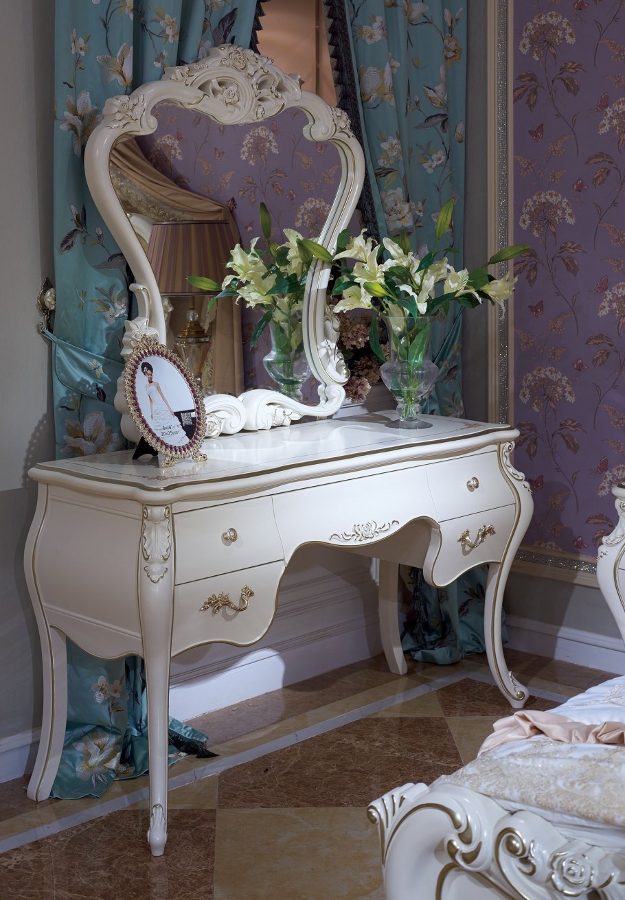 Стол шебби Шик