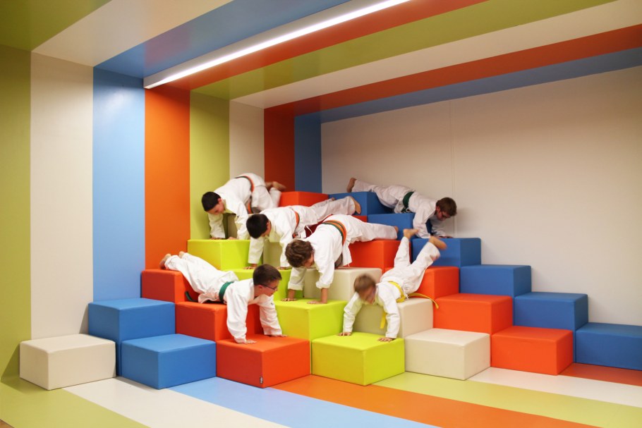 Кроватки домики для детей