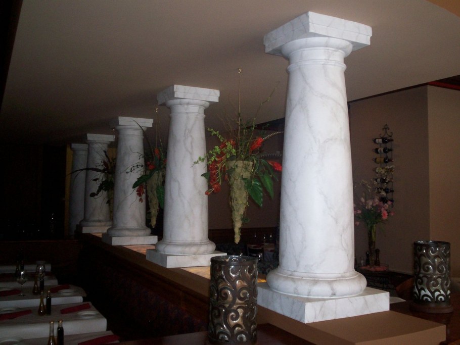 Дом из мрамора Римский