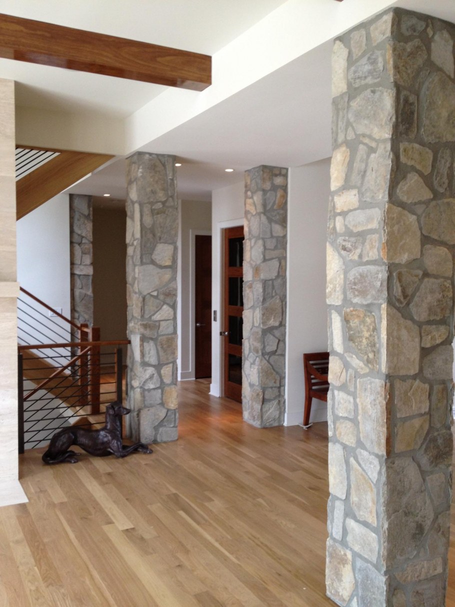 Декоративная отделка колонн