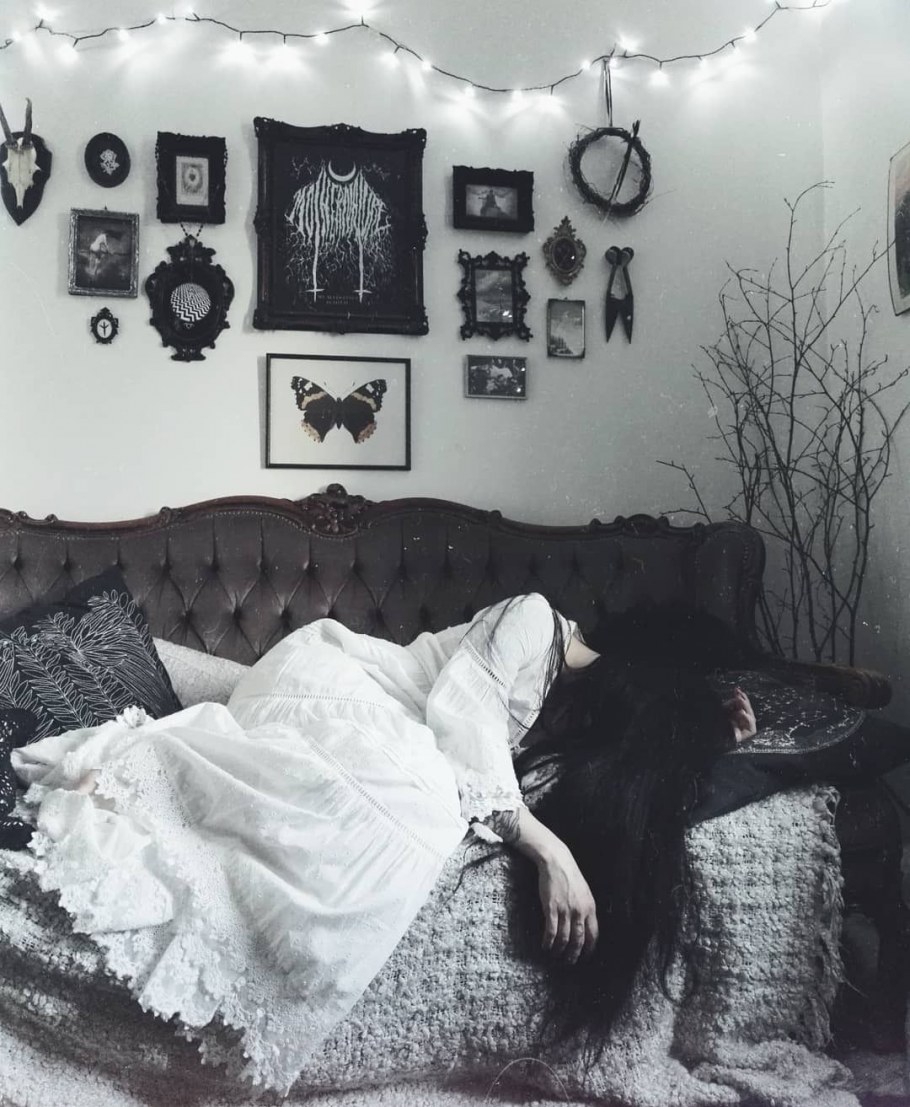 Спальня в ведьмовском стиле