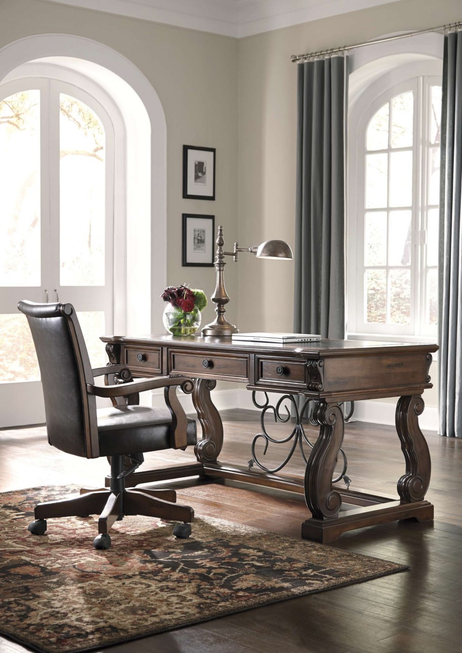 Стол письменный Ashley devrik h619-27