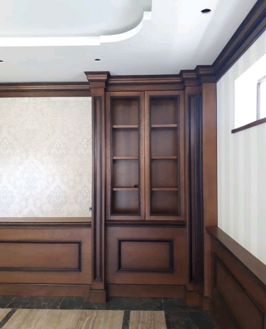 Встроенные шкаф в английском стиле