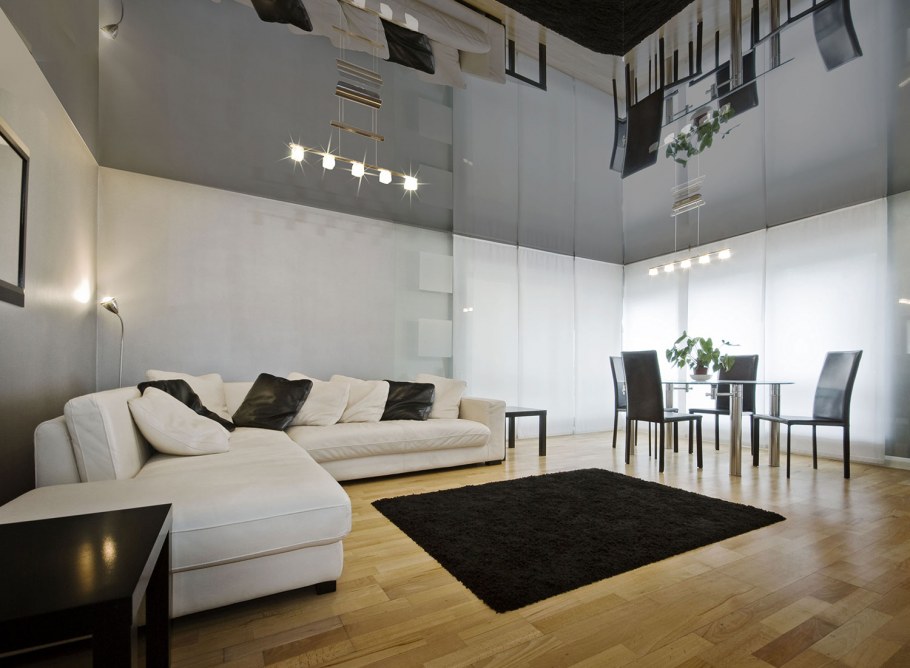 Натяжные потолки в светлых тонах