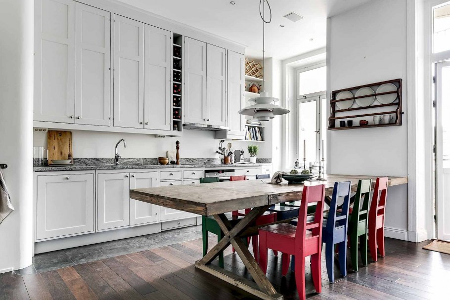 Двухъярусная кухня в скандинавском стиле