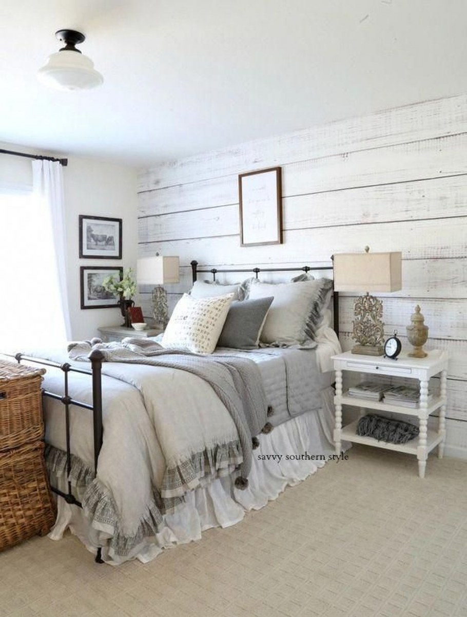 Спальня мансарда дерево Сканди