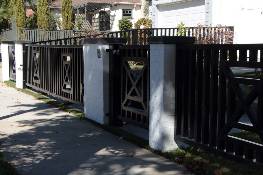 Ограда в морском стиле