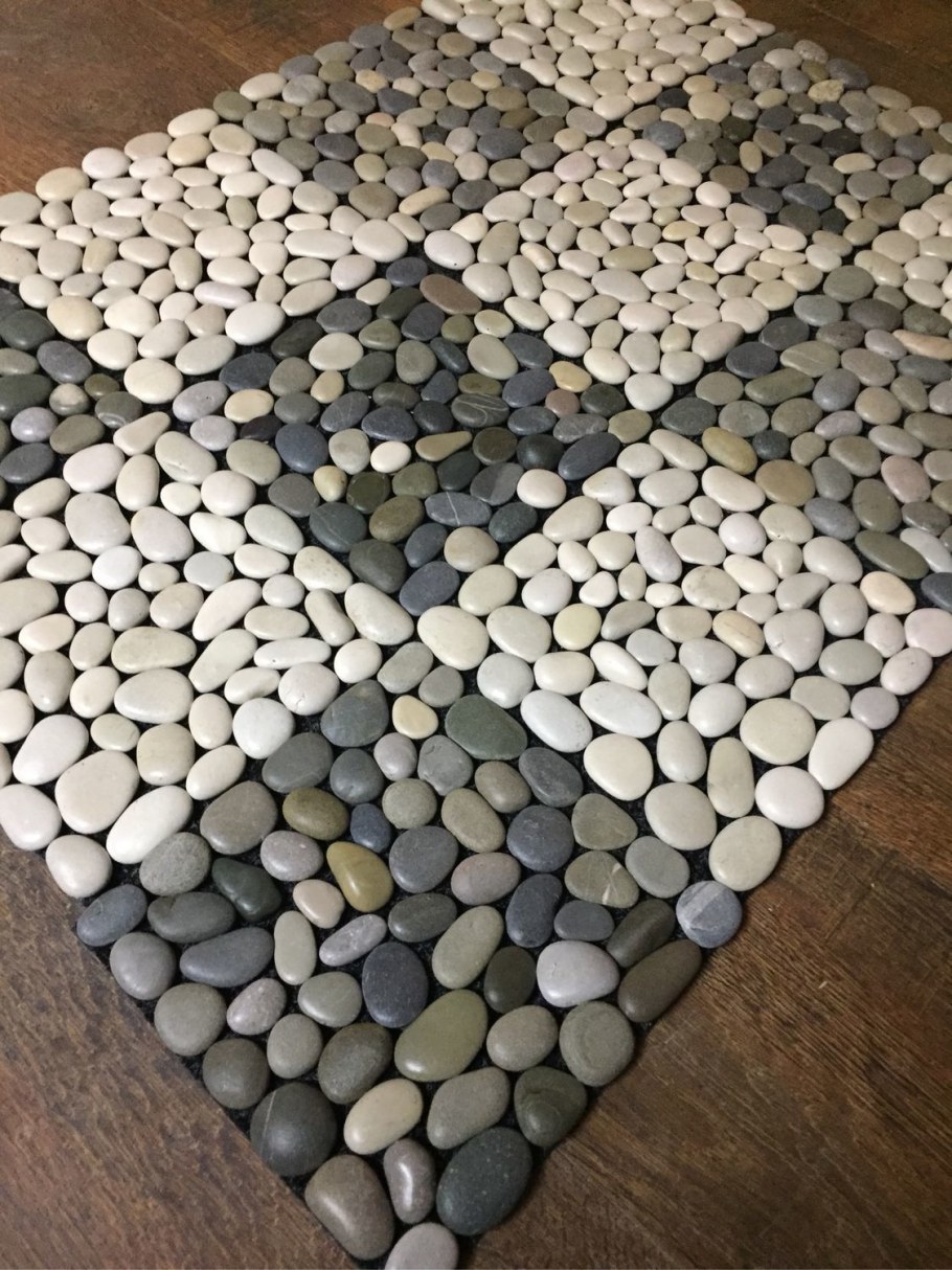 Коврик в прихожую камешки