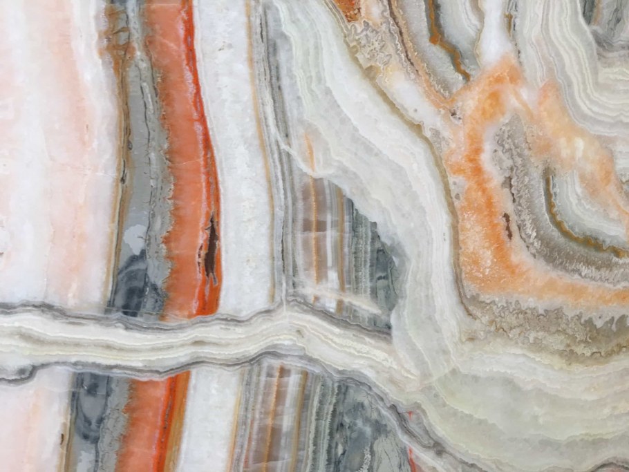 Ониксовидный мрамор