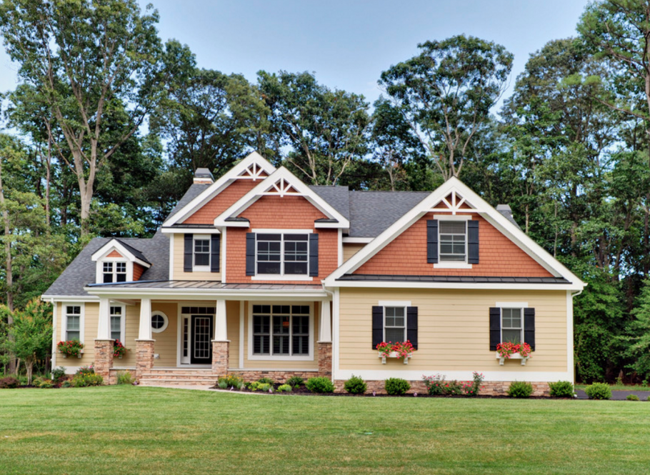 Бежевый домик