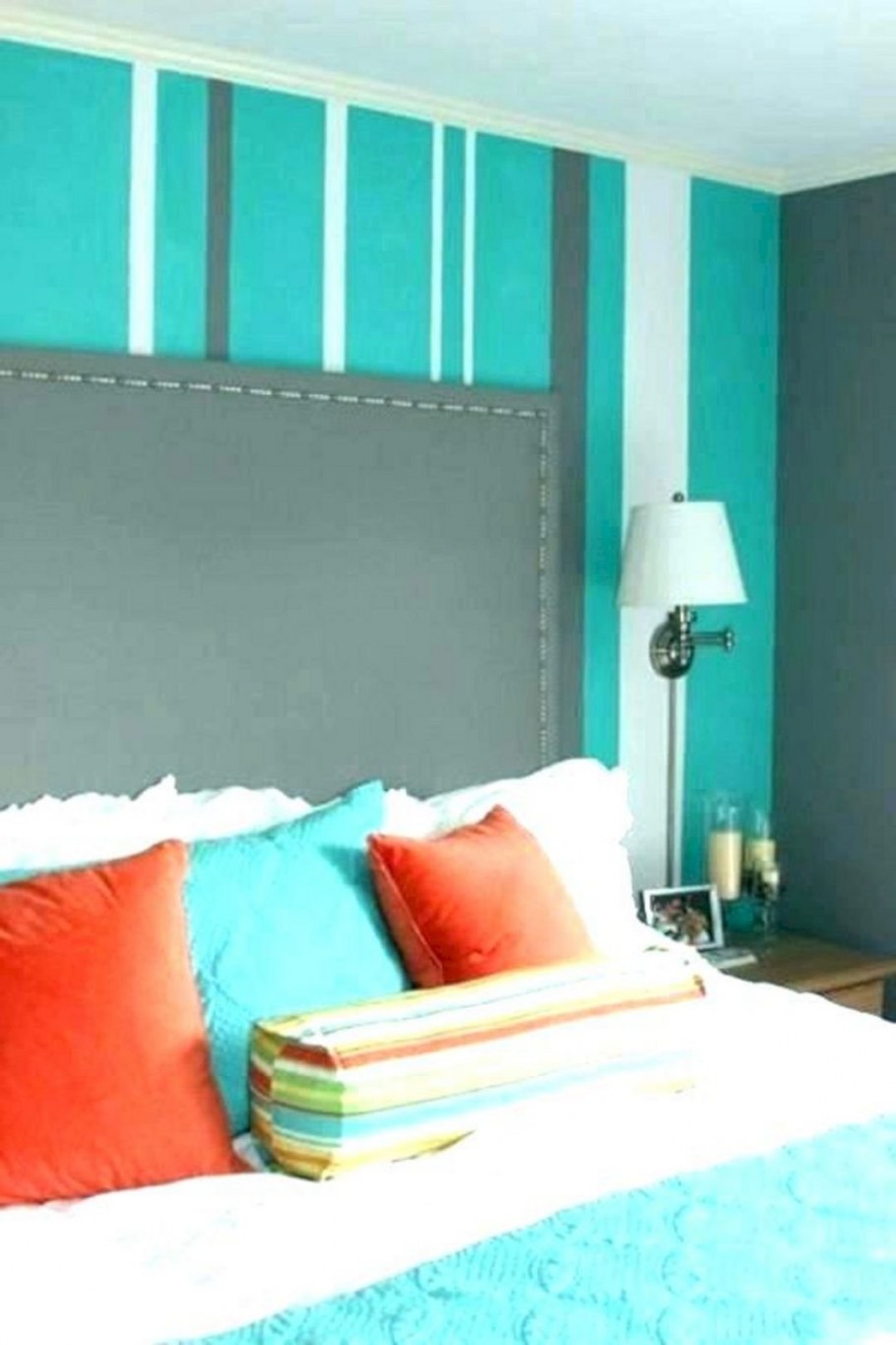 Сочетание бирюзы в интерьере