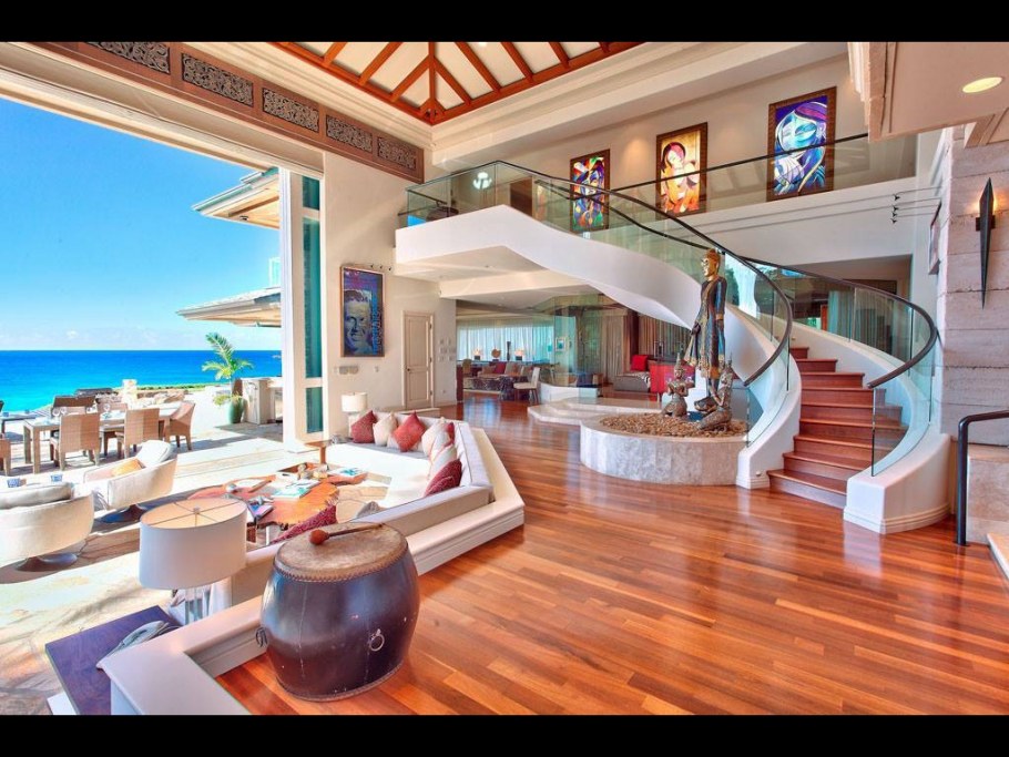 Крутой дом изнутри