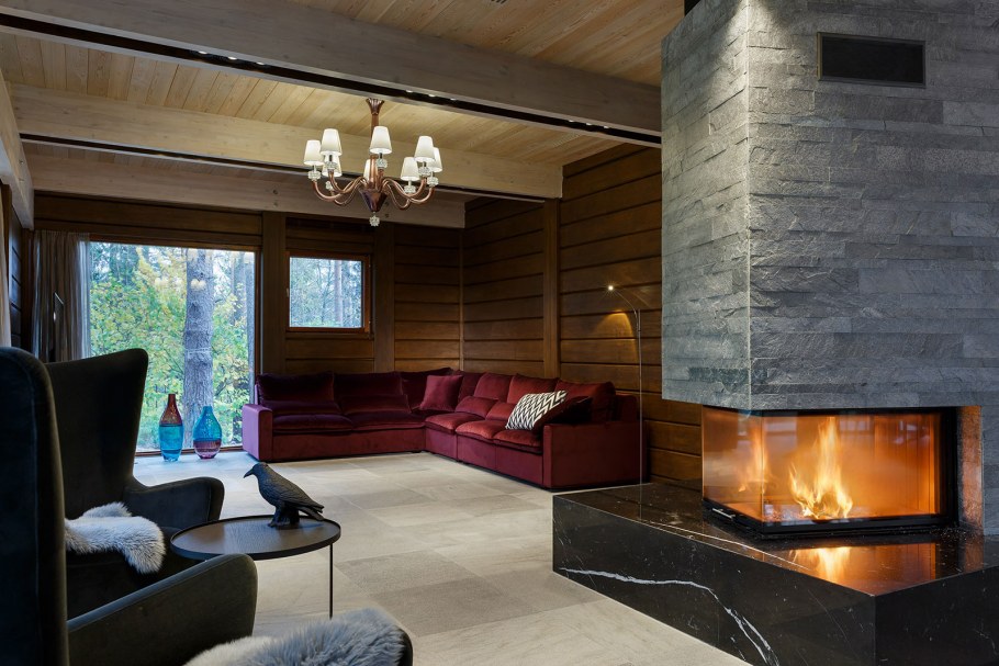 Каминная зона в загородном доме
