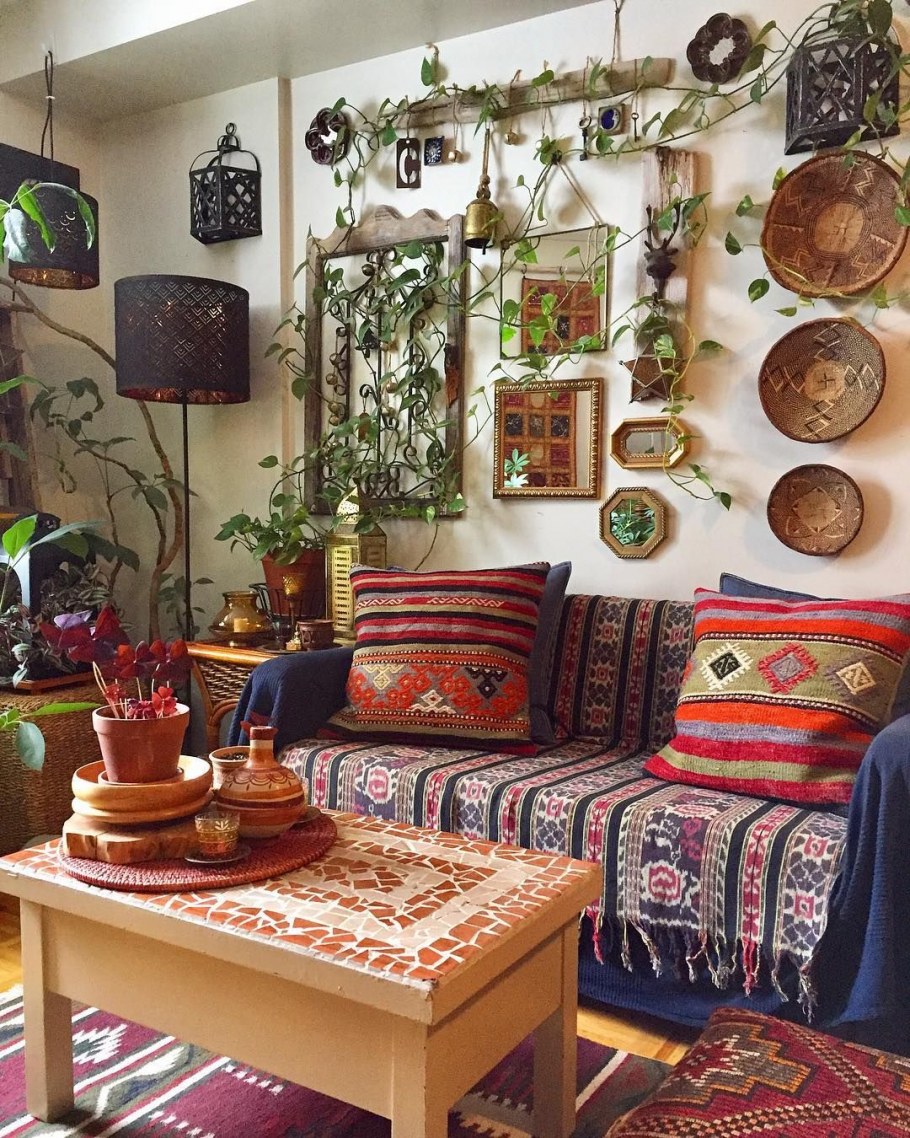 Мебель в этническом стиле