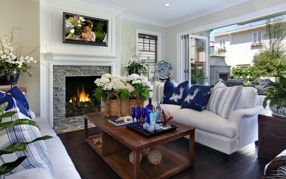 Уютная спальня с растениями