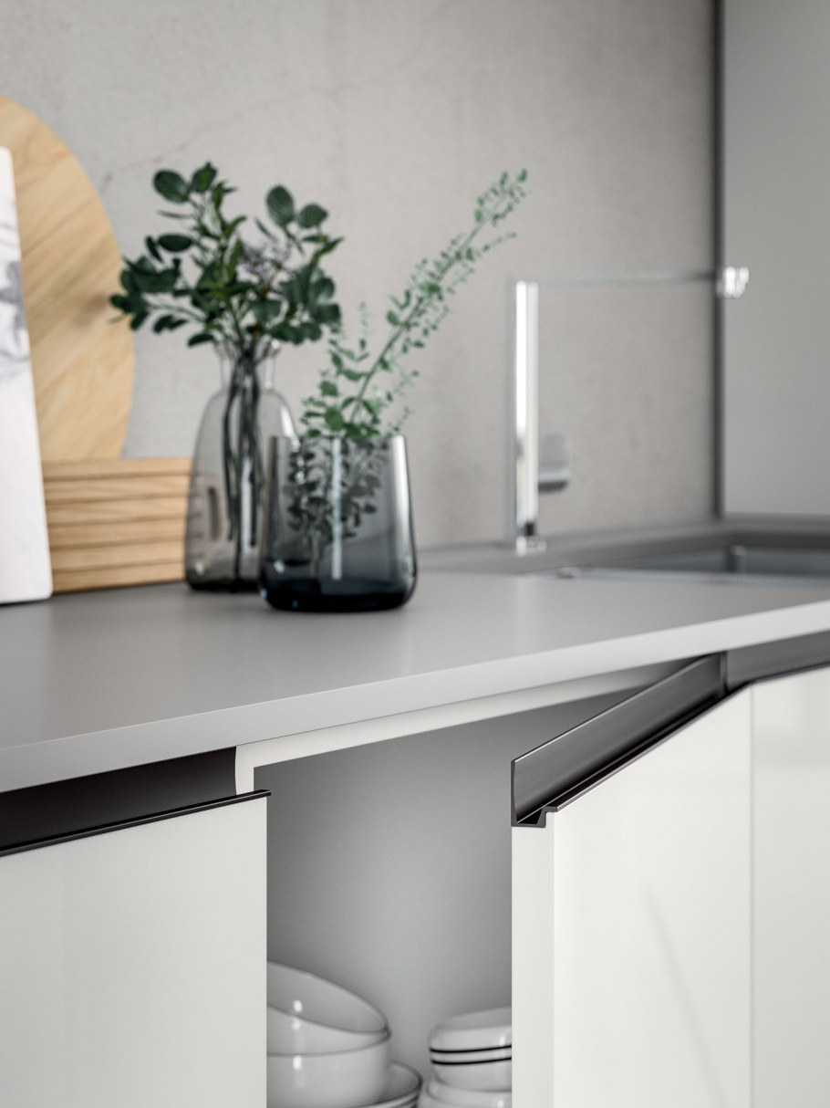 Толкатель для фасадов без ручек Blum