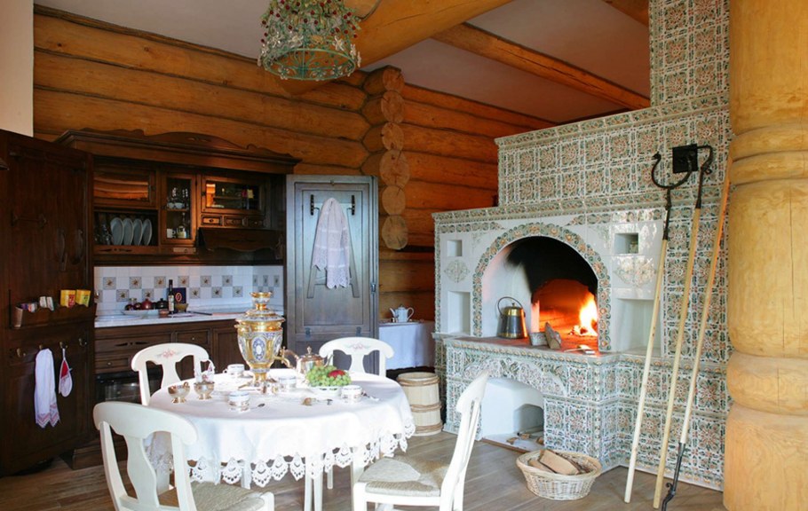 Комната в стиле русской избы