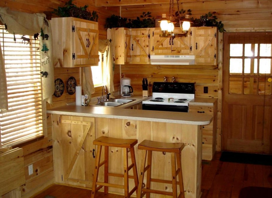 Деревянные кухни для дачи