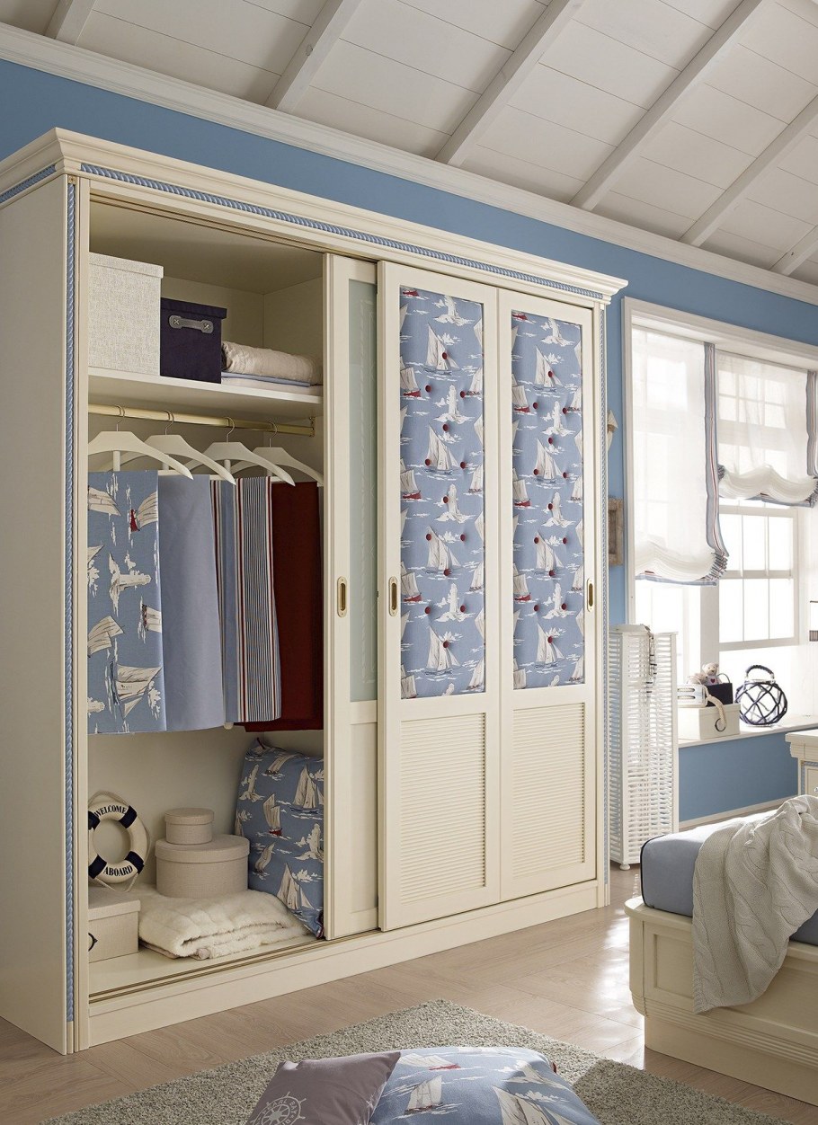 Прихожая в колониальном стиле