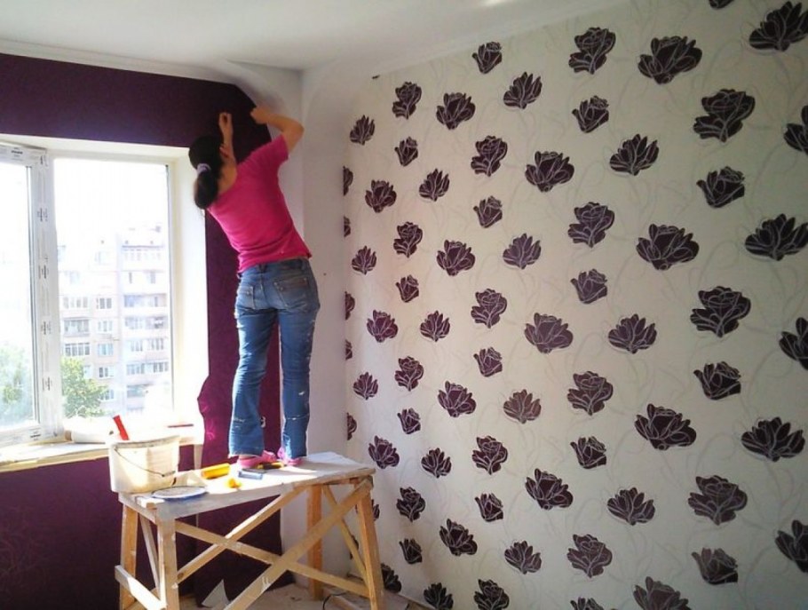 Декоративная поклейка обоев