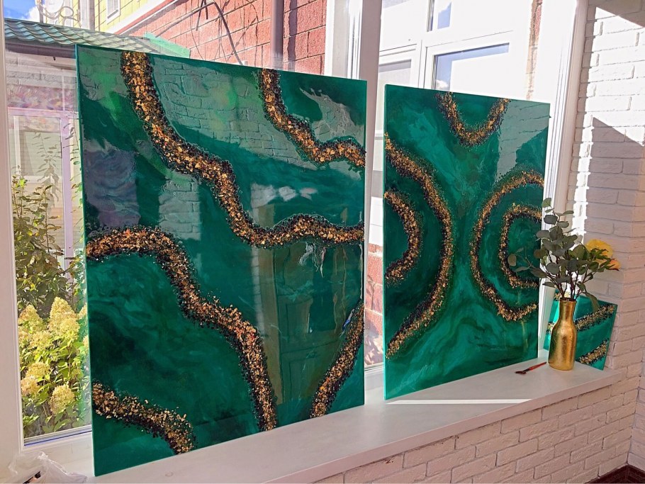 Плитка из малахита