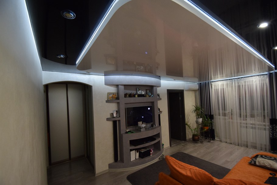 Монтаж натяжного потолка