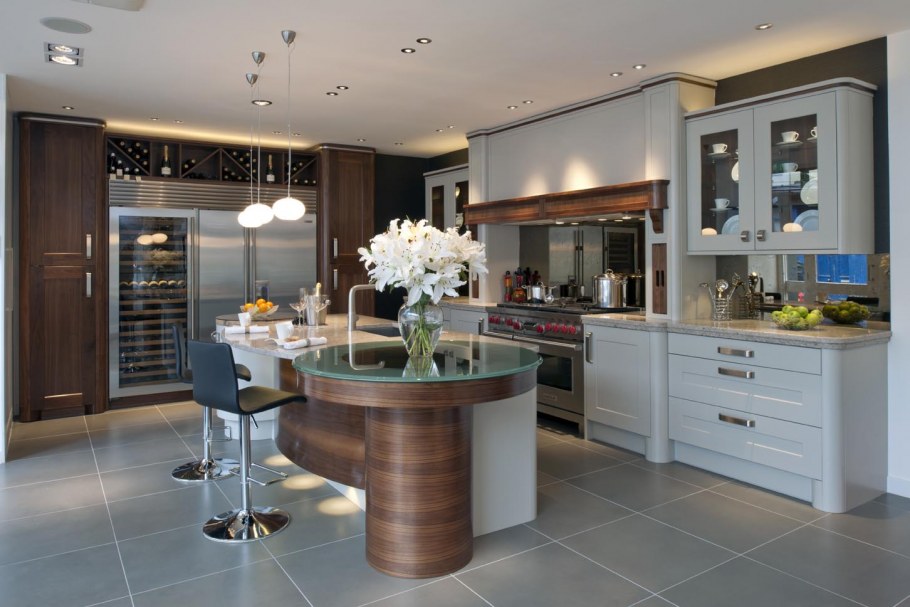 Круглый островок на кухне