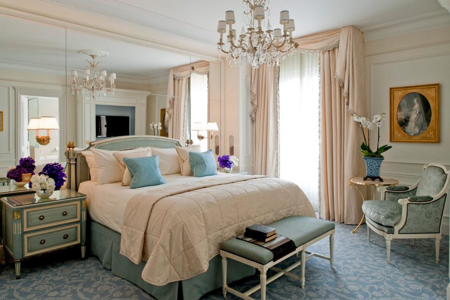 Гостиница в Париже four Seasons