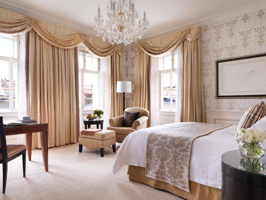 Four Seasons отель в Праге