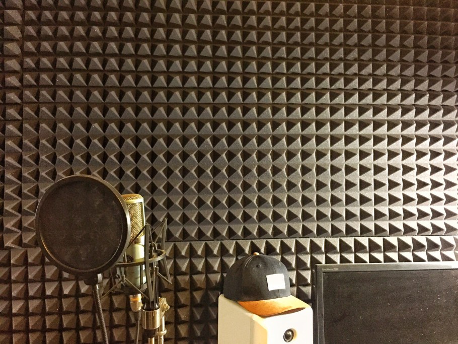 Акустический поролон пирамида 2000х1000х65мм