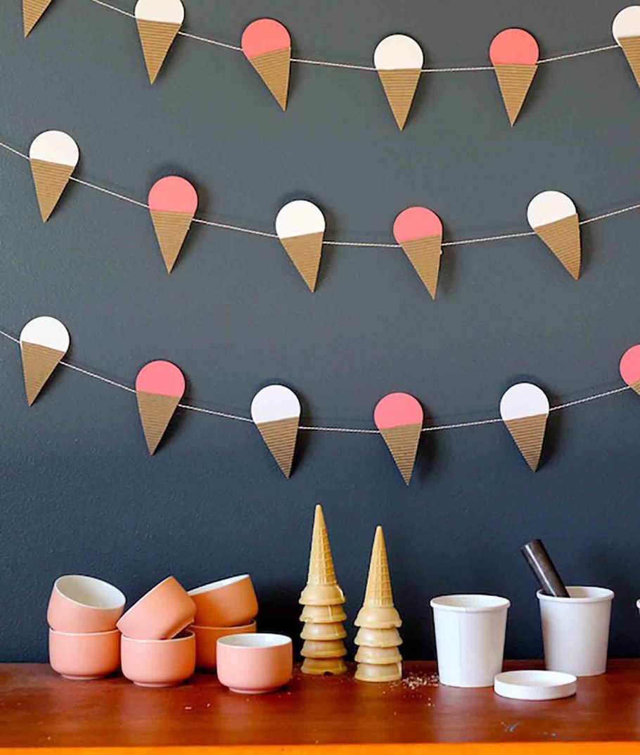 Гирлянды из бумаги для украшения комнаты