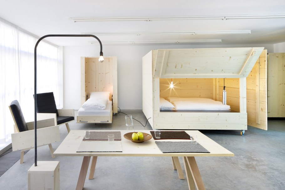 Необычные кровати для студии