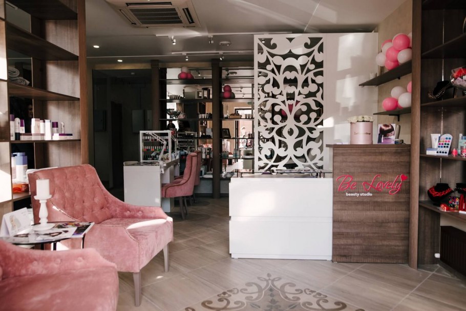 Интерьер студии красоты