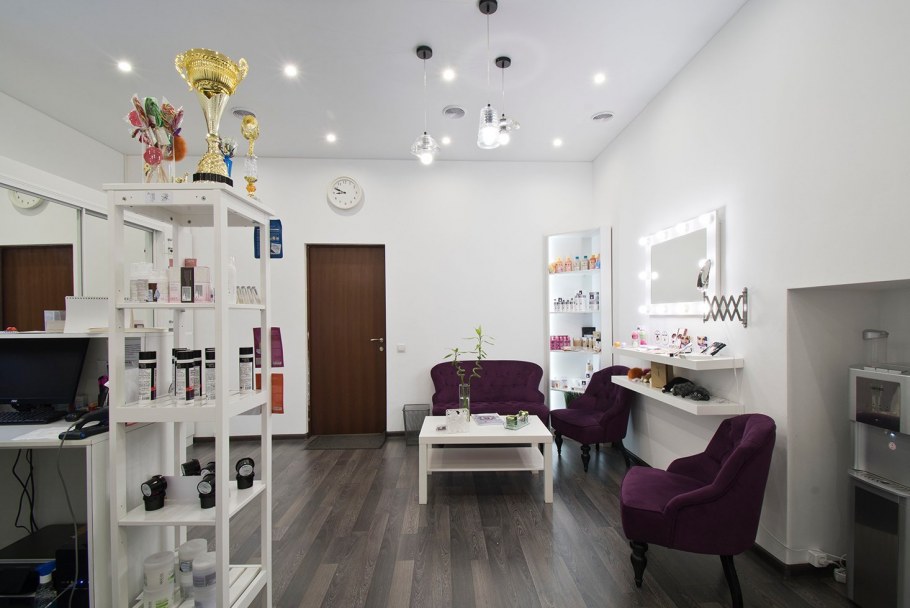 Экстерьер салона красоты