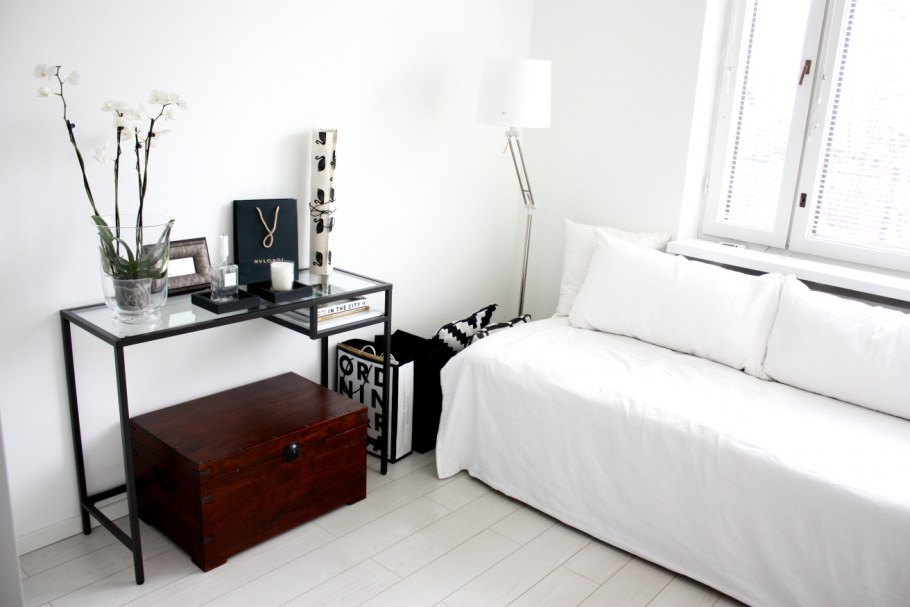 ВИТШЁ икеа журнальный столик в интерьере