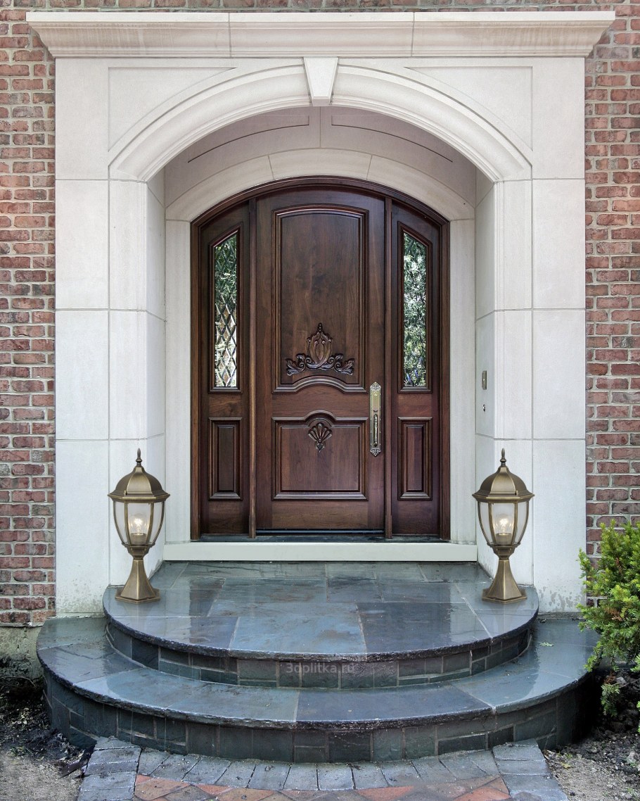 Входная дверь в дом