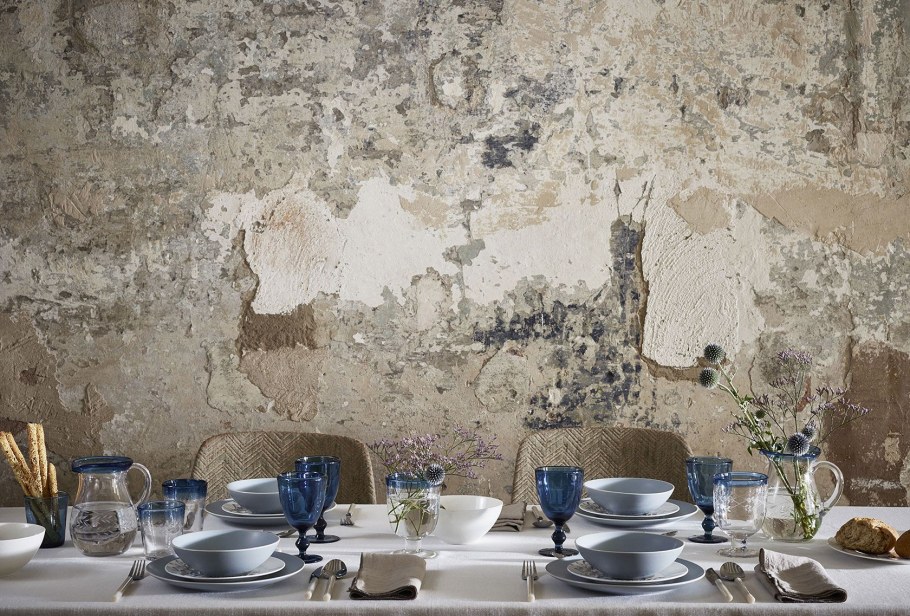 Декорирование старых стен