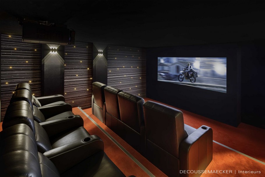 Кинокомната в аэропорту