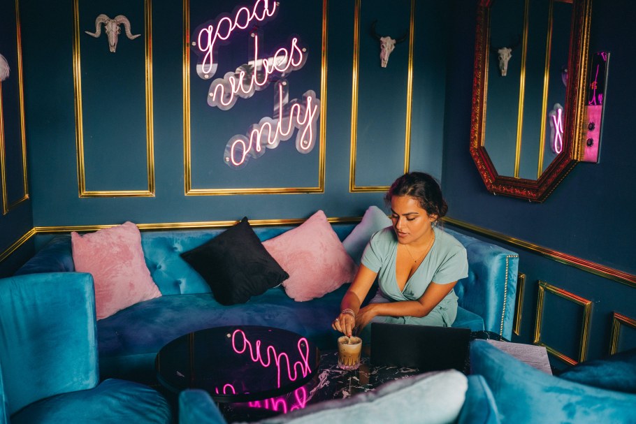 Домашний кинозал интерьер