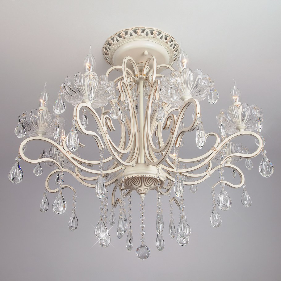 Люстра в гостиную