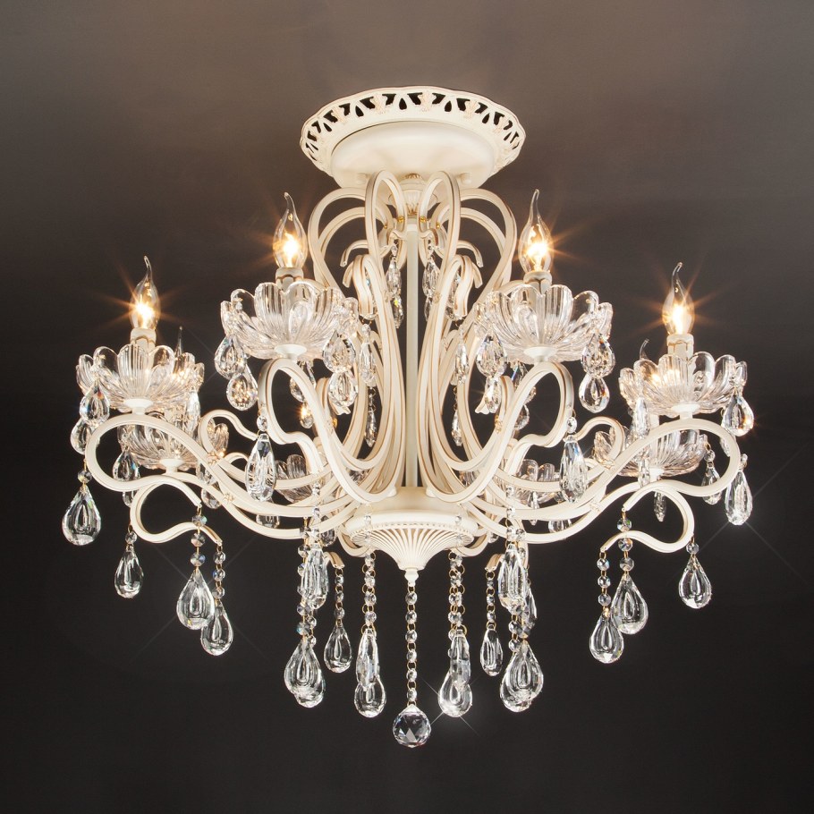 Люстры для гостиной