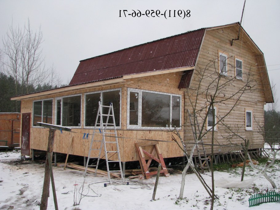 Дом с пристроенной верандой