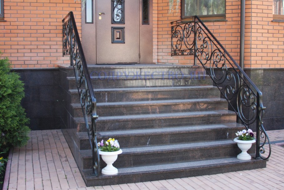 Входные лестницы